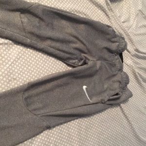grey Nike dri-fit sweatpants